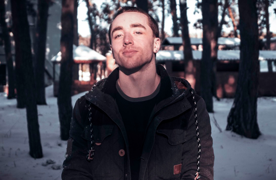 Стихи Ивана Грязнова (18+) – футуризм и рэп