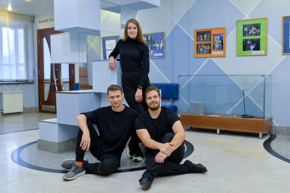 Будем знакомы. Новые артисты в Омских театрах