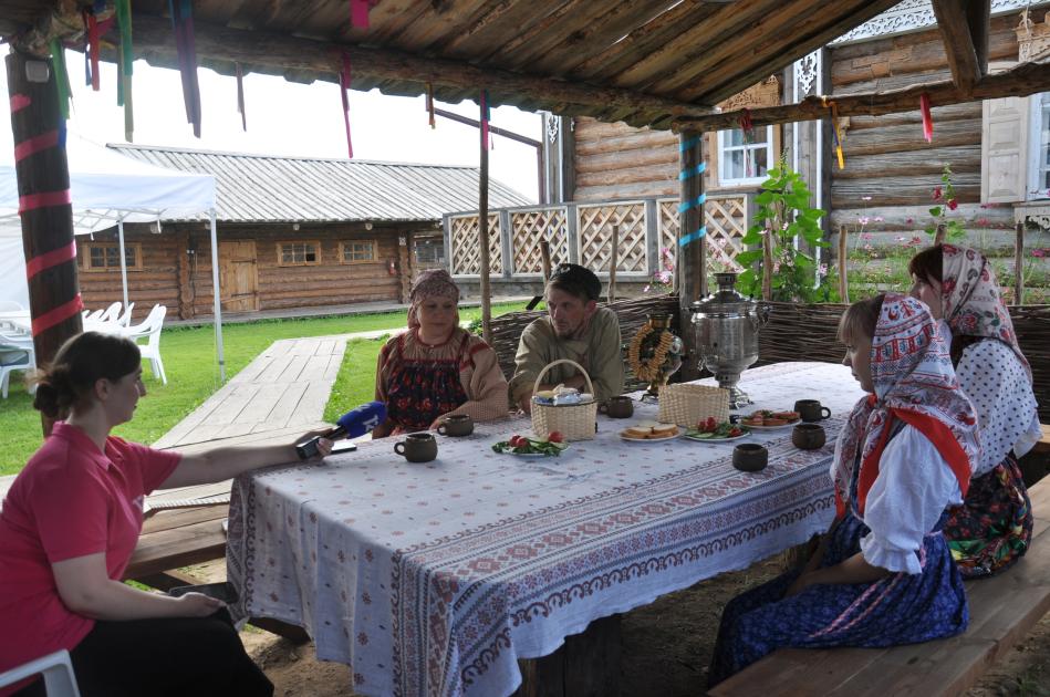 Омский центр инноваций социальной сферы решил показать, что в Омской области созданы условия для развития творческих способностей 