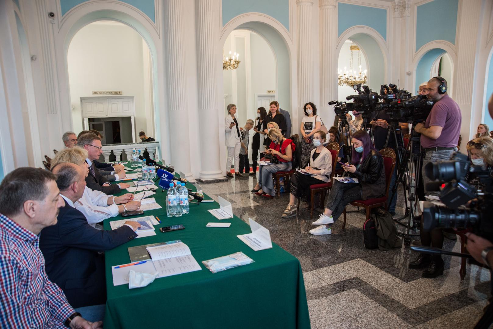 пресс-конференция, посвященная проведению фестиваля в Омске.