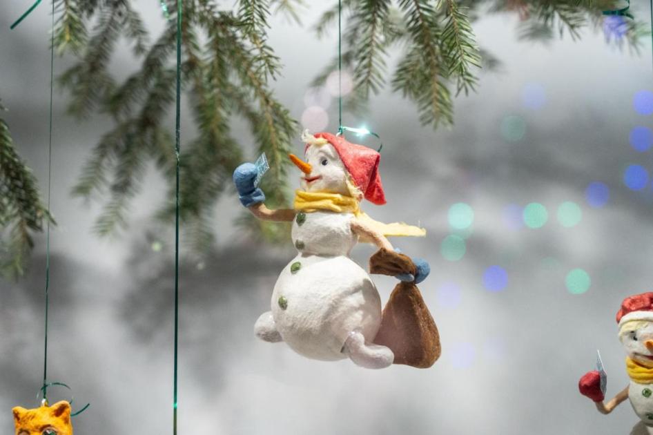 Осторожно, много ёлок!