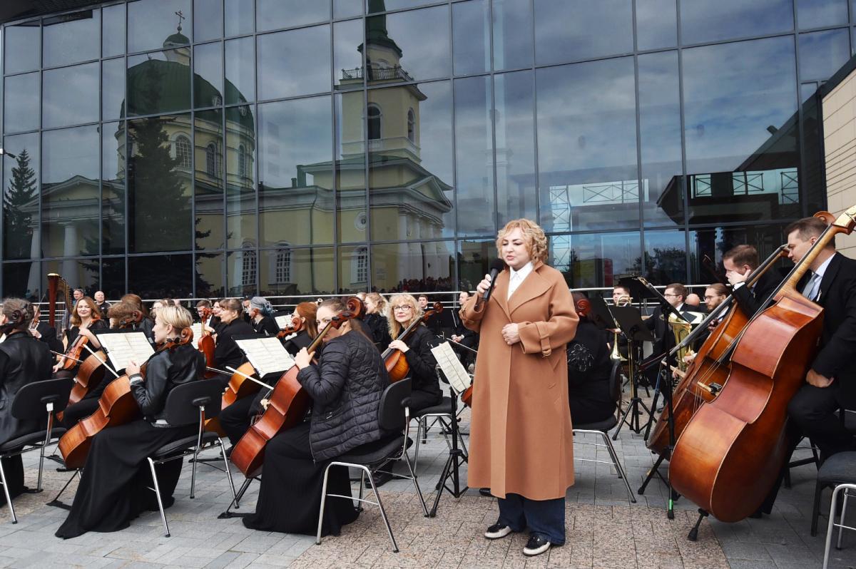 otkrytyy_koncert_omskogo_simfonicheskogo_orkestra_1.jpg