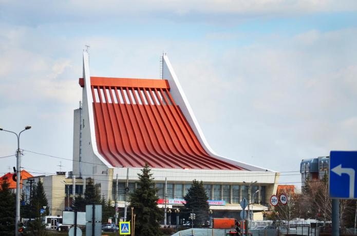 В поисках примадонны