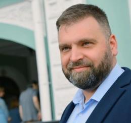 Андрей Маслов назначен первым замом в Омскую драму