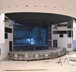 Виталий Хоценко положительно оценивает динамику ремонта театра юного зрителя 