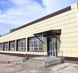 Виталий Хоценко проинспектировал ход ремонта в Седельниковской ДШИ