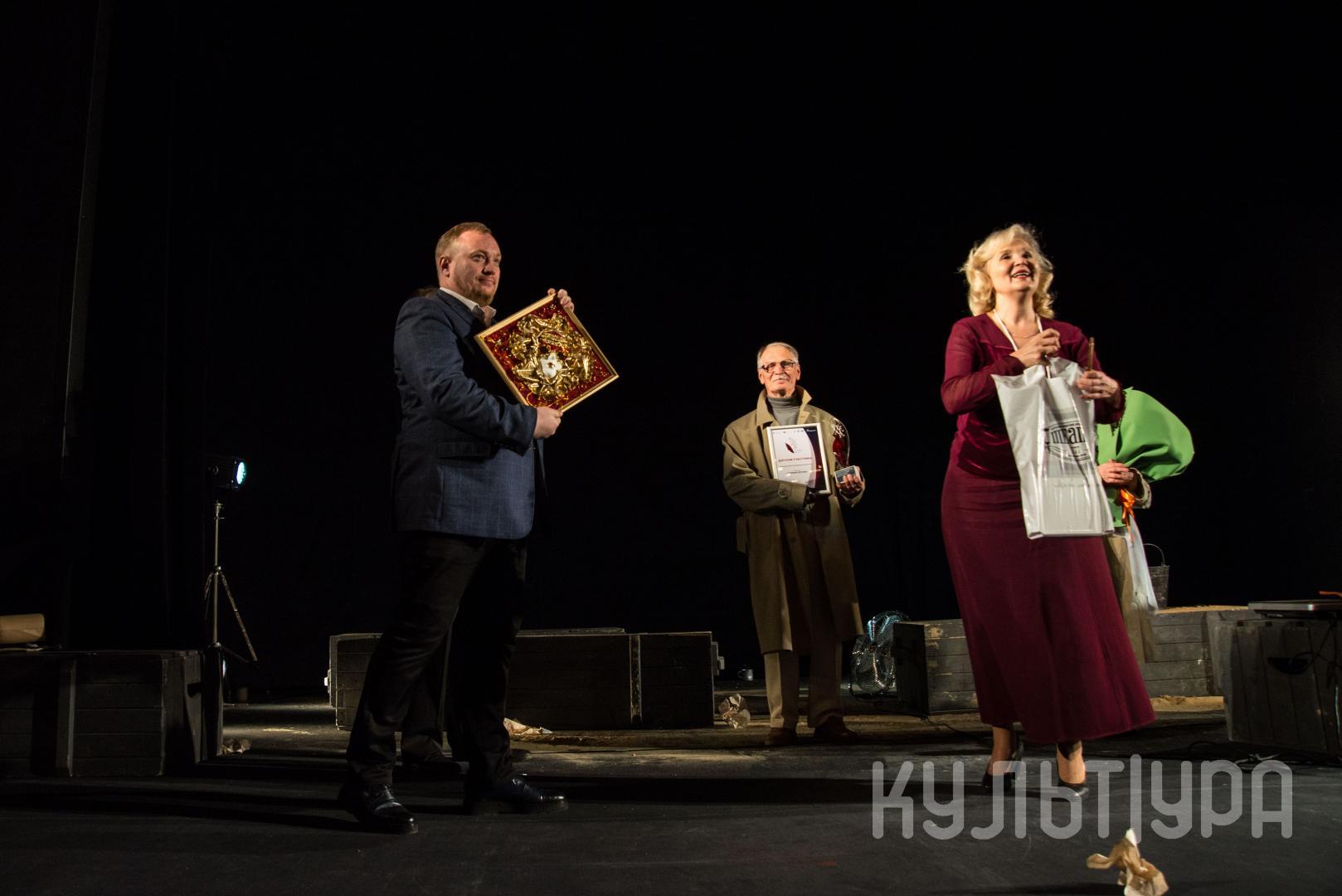 «Близкие друзья». Калужский областной драматический театр 