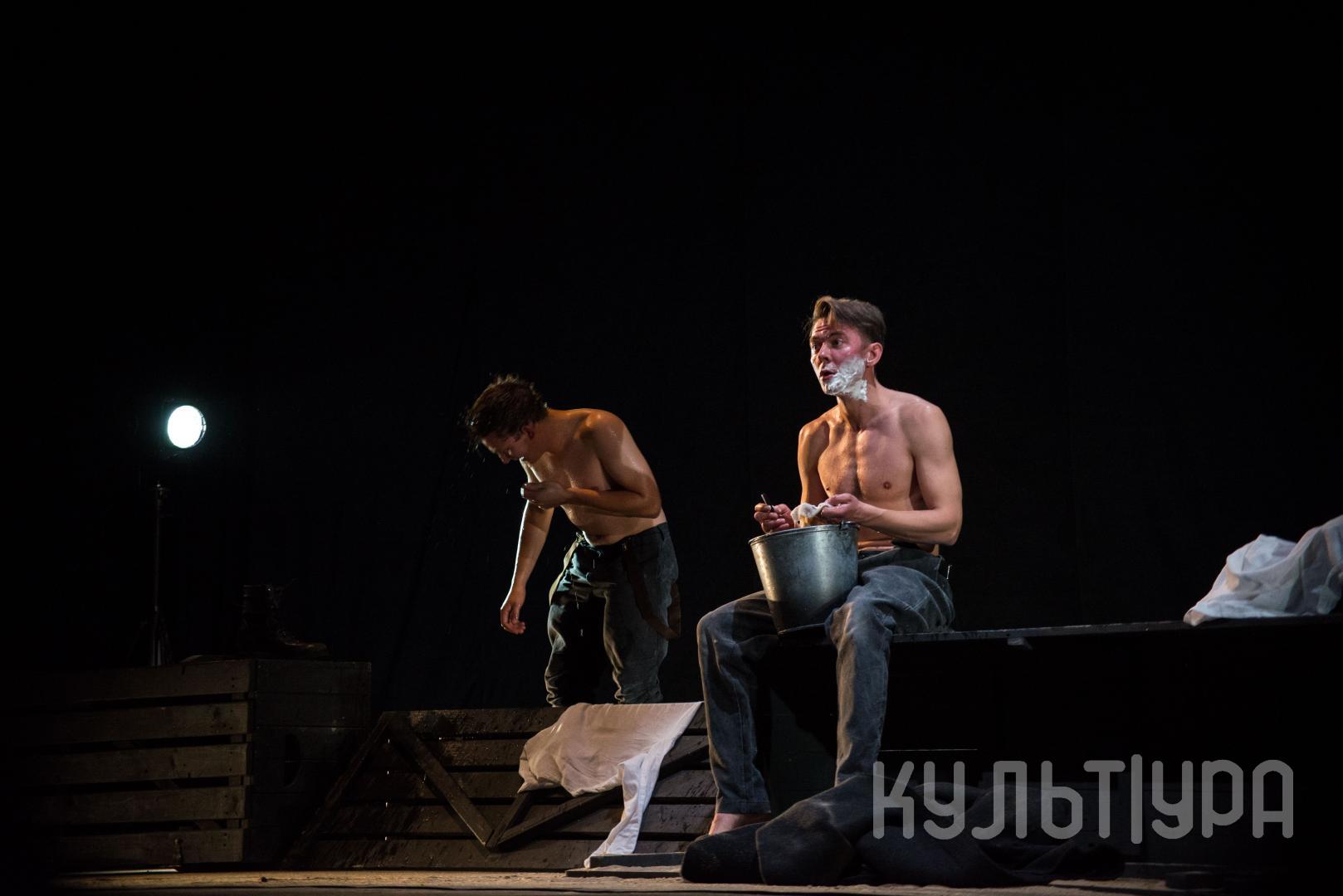 «Близкие друзья». Калужский областной драматический театр 