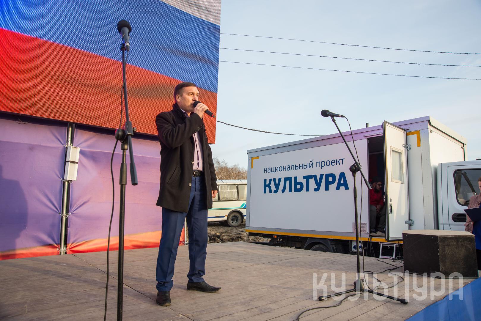 Артисты Дома Дружбы и Одесского района дали концерт для мобилизованных |  Культура