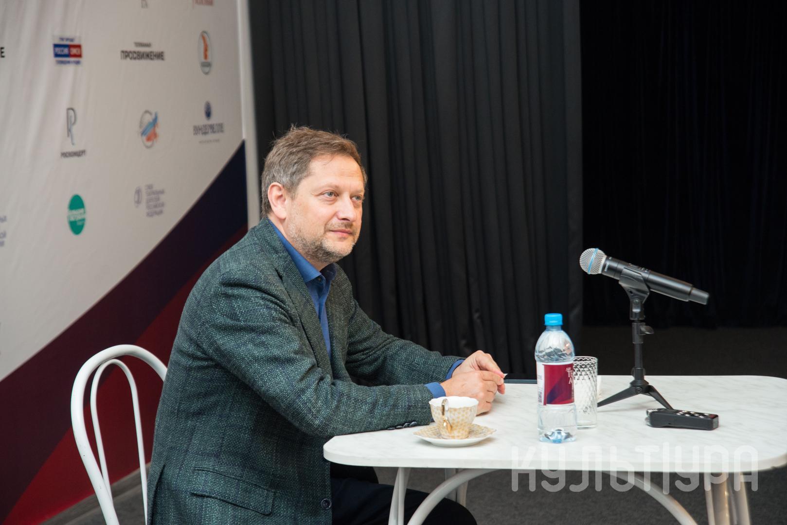 творческая встреча с худруком Театра им. А.С.Пушкина, режиссером Евгением Писаревым